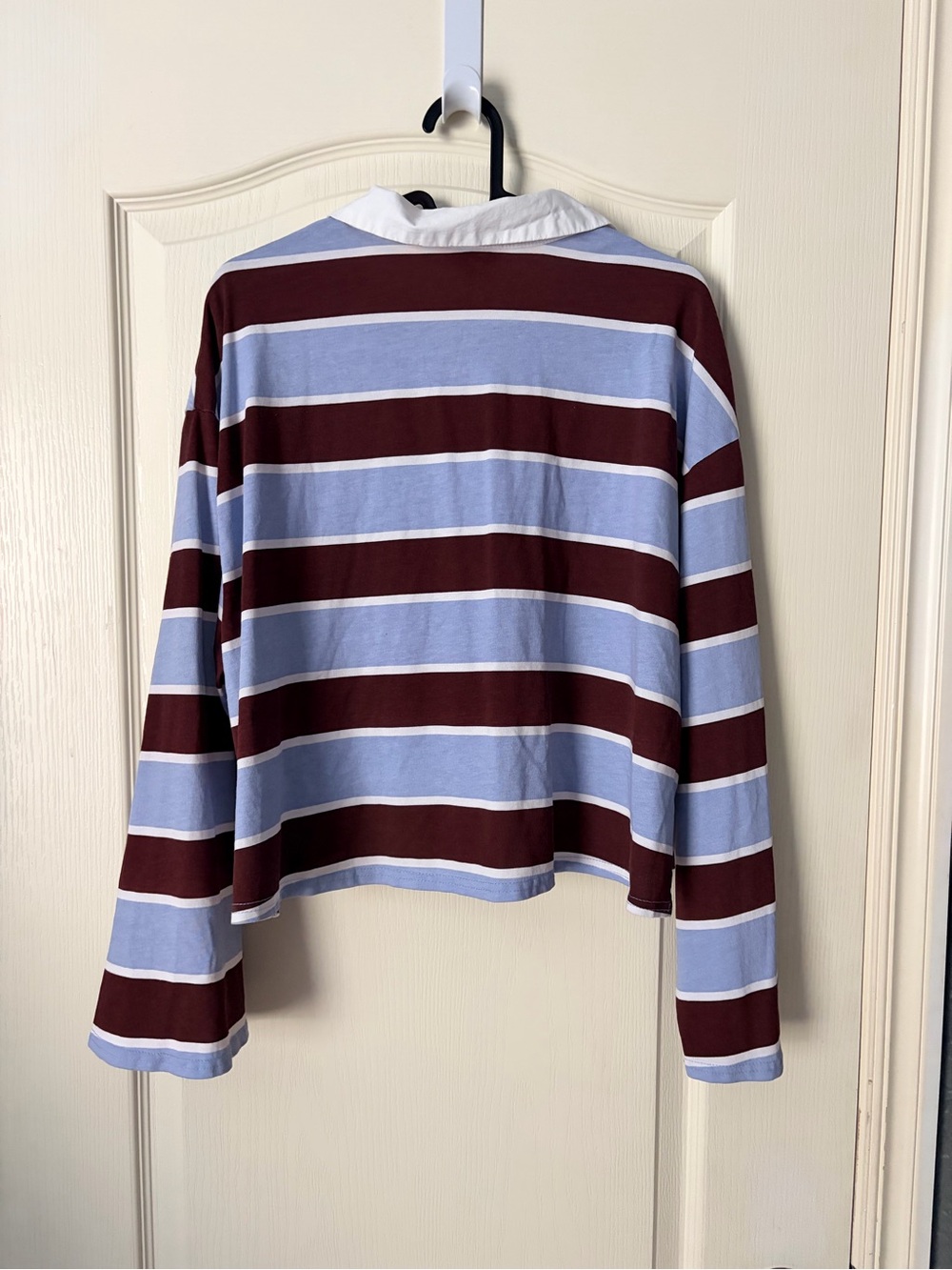 Universal Thread Striped Rugby Polo Cropped Top, Size Large - Picture 4 of 9